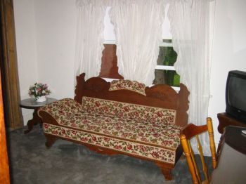 oxbow_fainting_couch