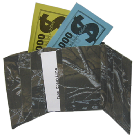 camo_trifold