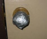 duct_tape_door_knob